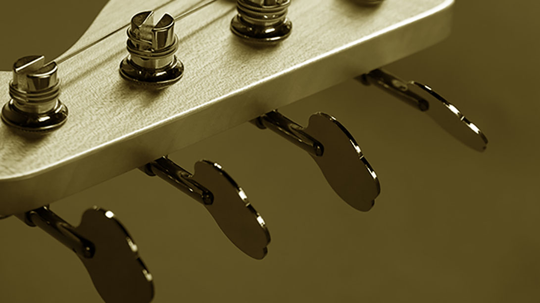 Bass solo over Autumn Leaves